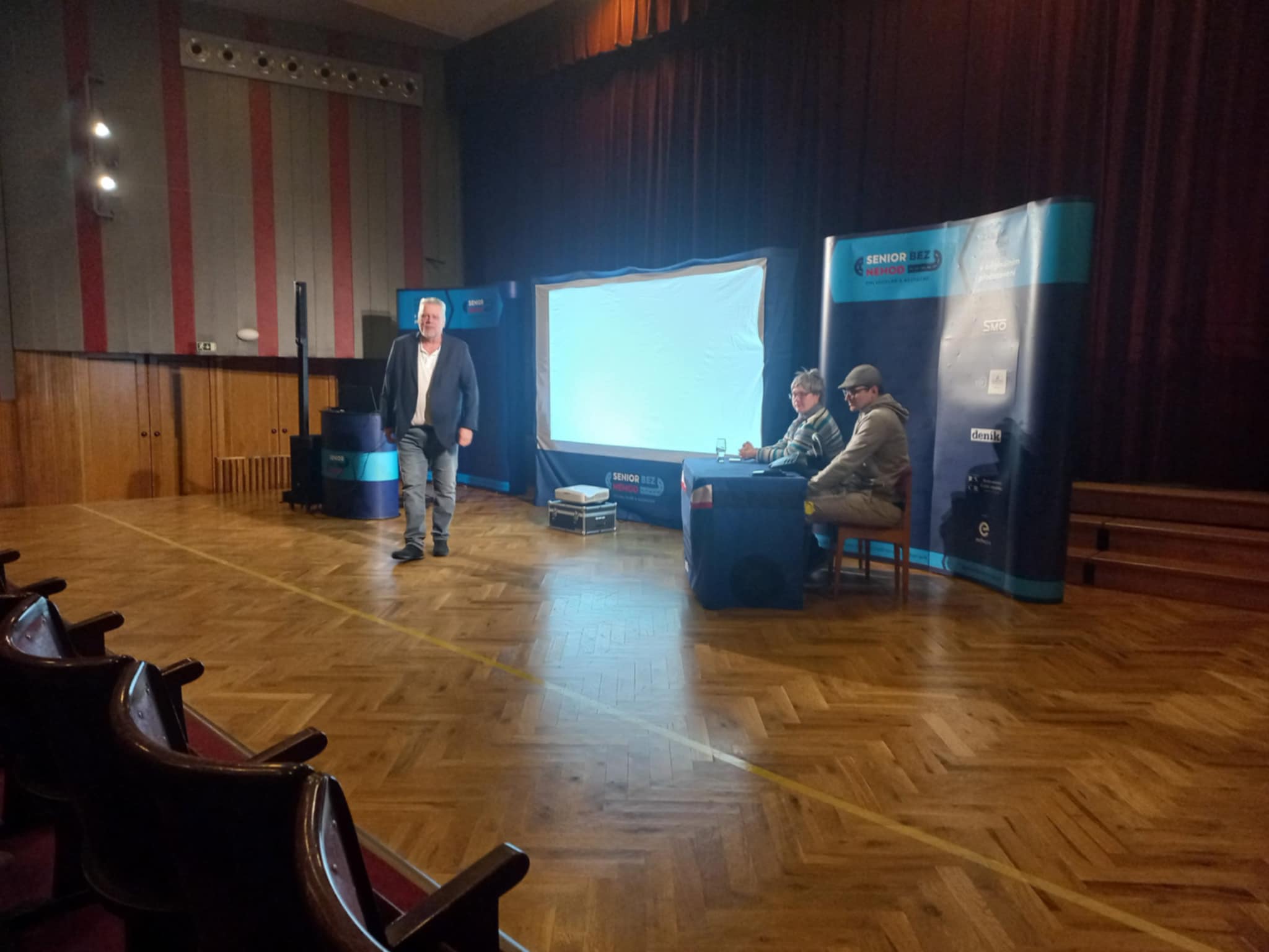 Senioři bez nehod 3/4